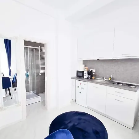Blue Sky Apartament *